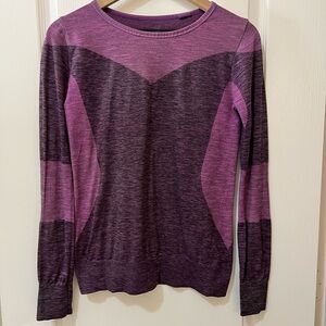 H&M Sport Two-Tone Purple Long Sleeve Top